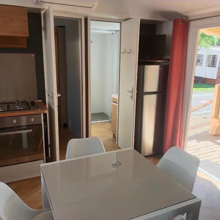 Mobil Au Precieux Campingplatz Valras-Plage