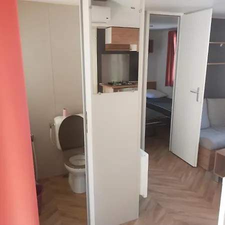 Campsite Mobil Au Precieux