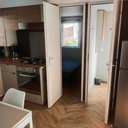 Campsite Mobil Au Precieux